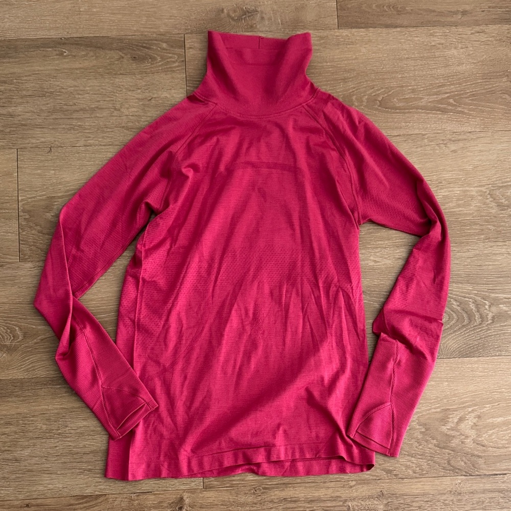 lululemon athletica cranberry Long Sleeve Top
